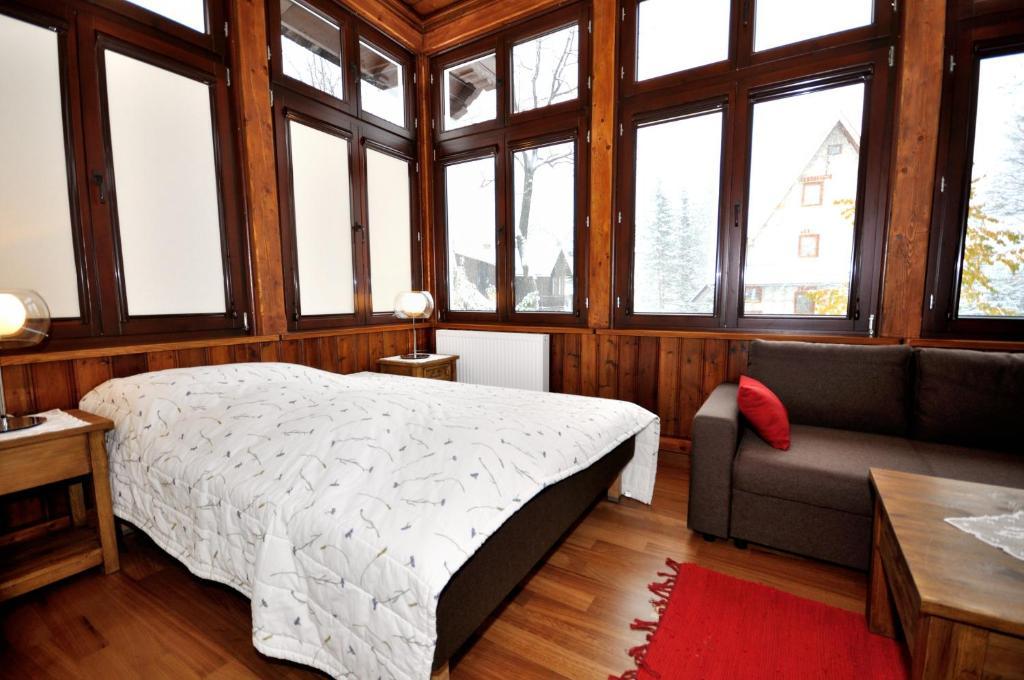 Gimnazjalna 5 - Apartamenty I Pokoje W Centrum Zakopanego Exteriér fotografie